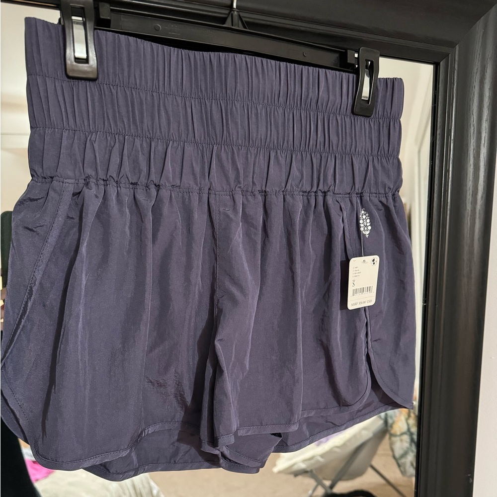 BRAND NEW FREE PEOPLE MOVEMENT Way Home Shorts size small